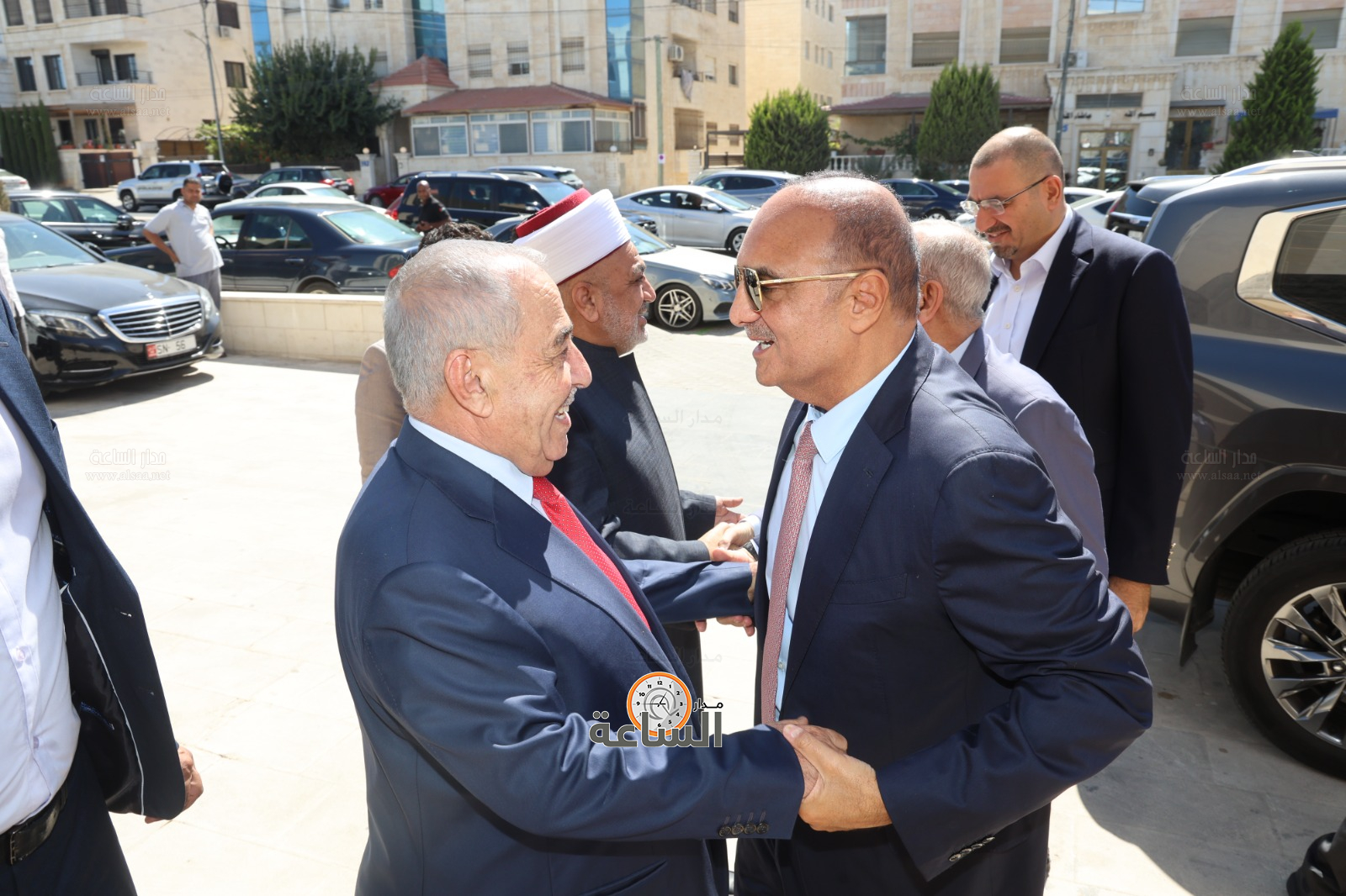 Madar Al-Saa Images 0.25616043480618