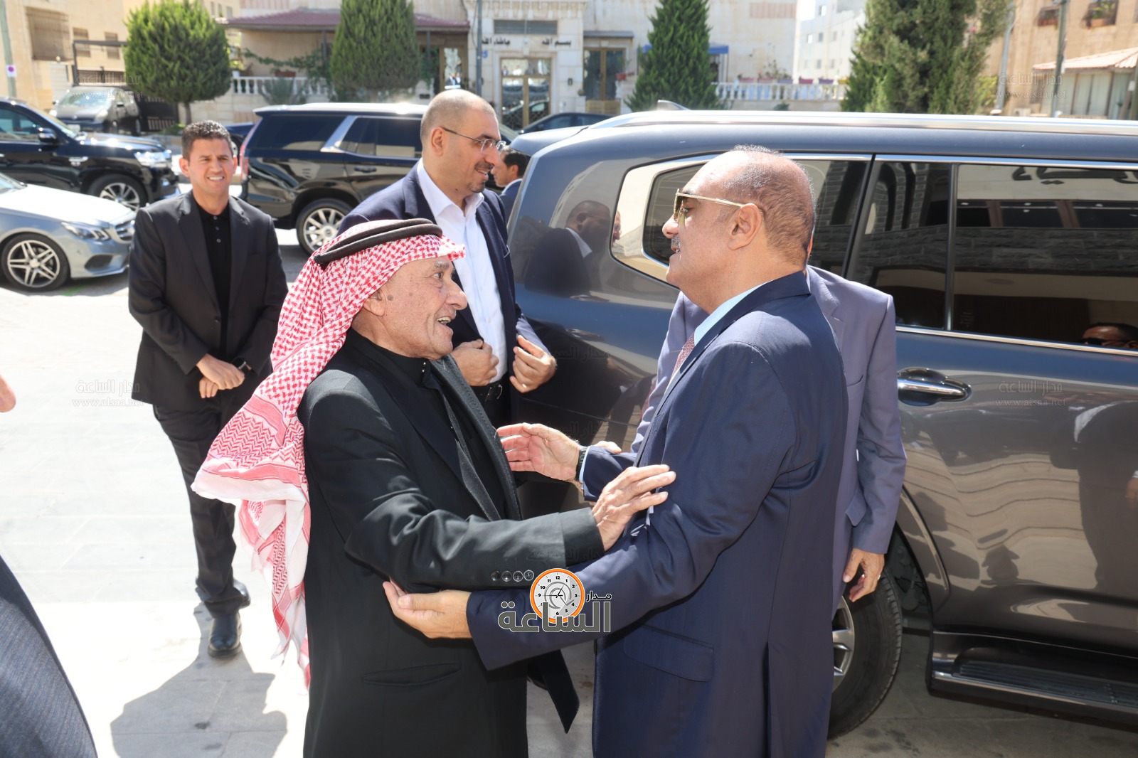 Madar Al-Saa Images 0.9872980556986745