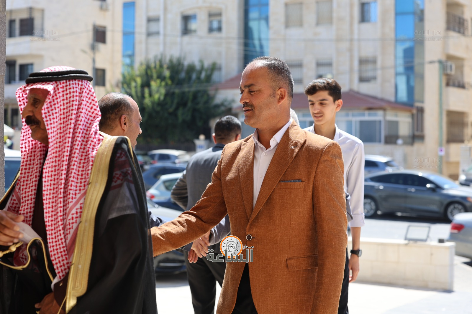 Madar Al-Saa Images 0.7303506513609461