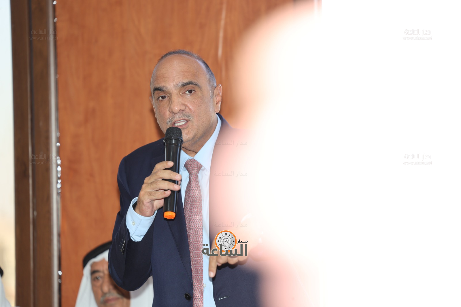 Madar Al-Saa Images 0.7810940319189063