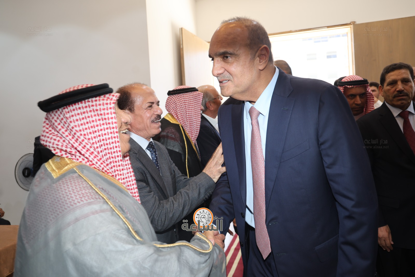 Madar Al-Saa Images 0.4913065499792041