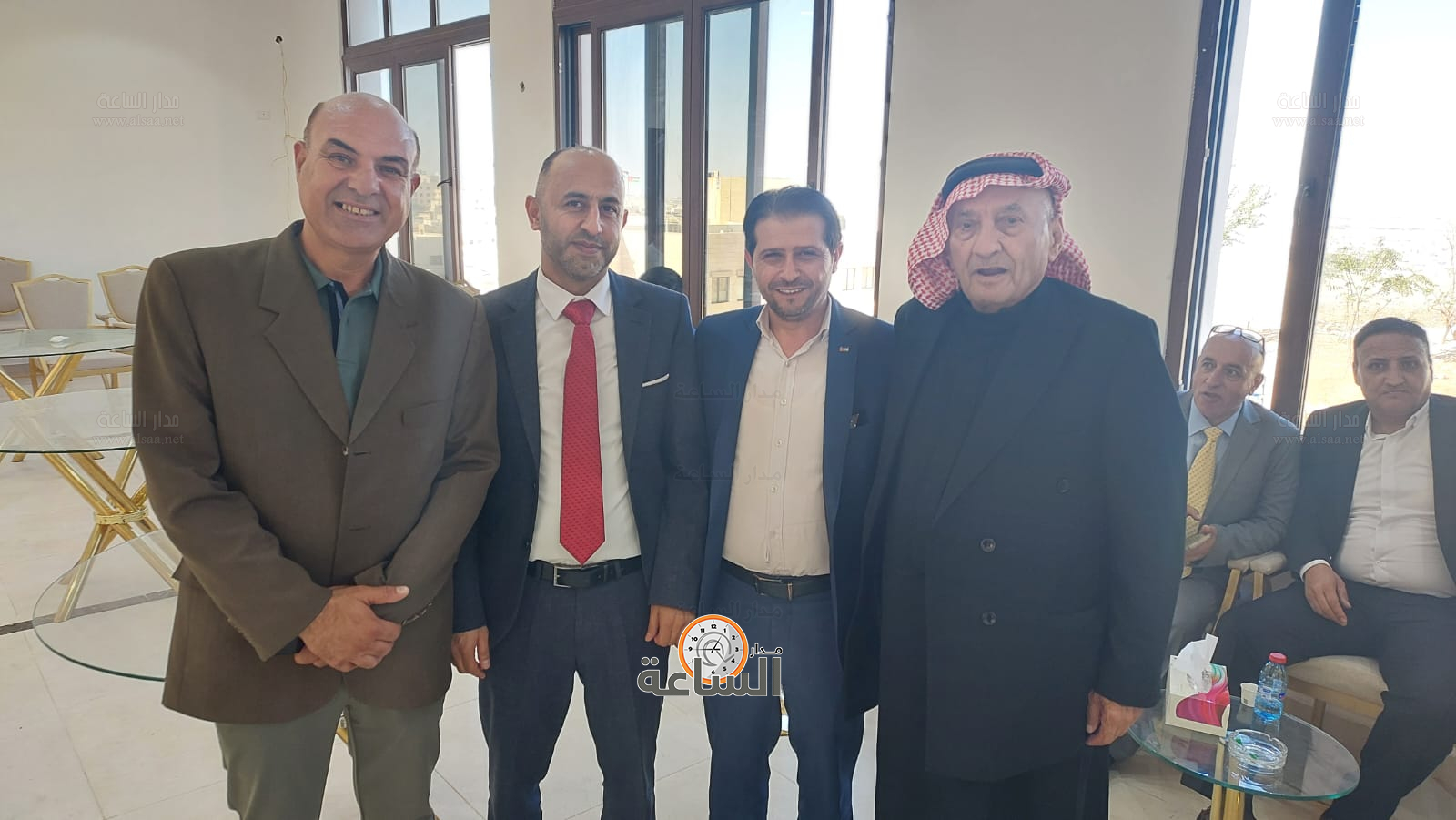 Madar Al-Saa Images 0.7195569640675917