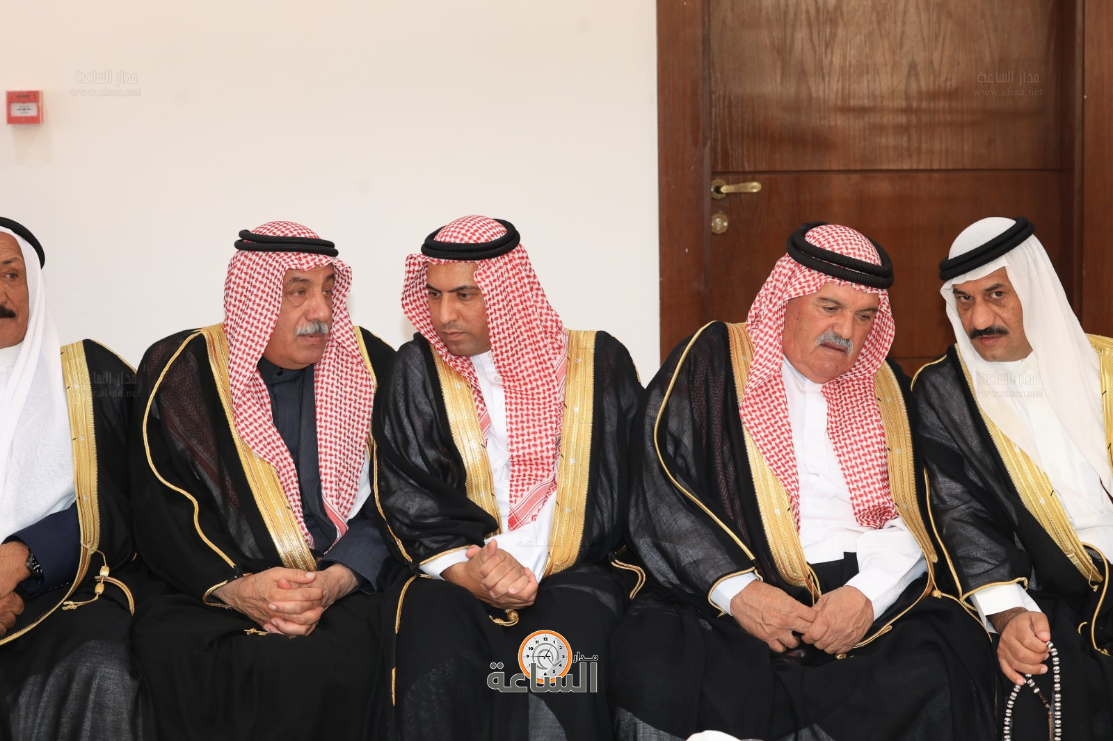 Madar Al-Saa Images 0.27779971594393416