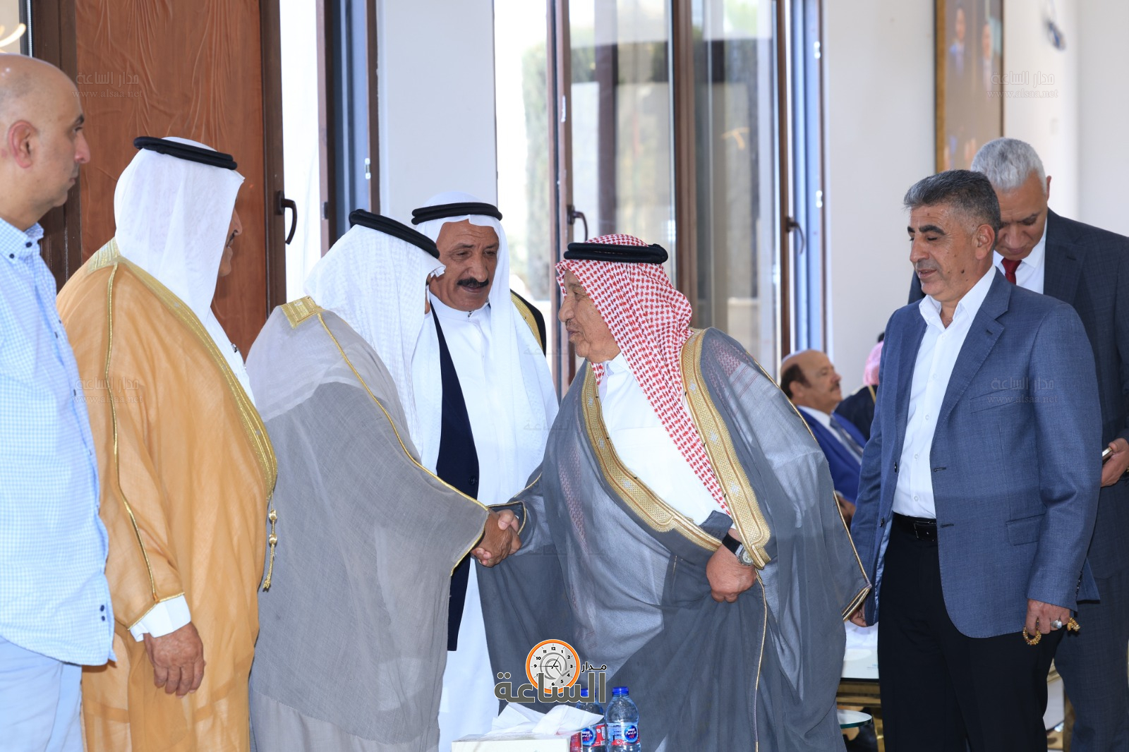 Madar Al-Saa Images 0.810034684115008