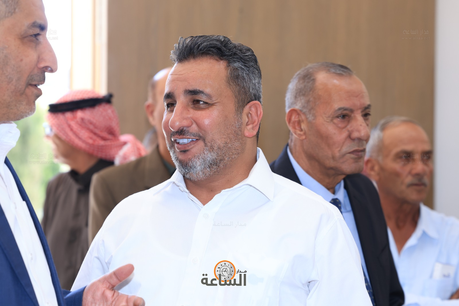 Madar Al-Saa Images 0.44446404218260804