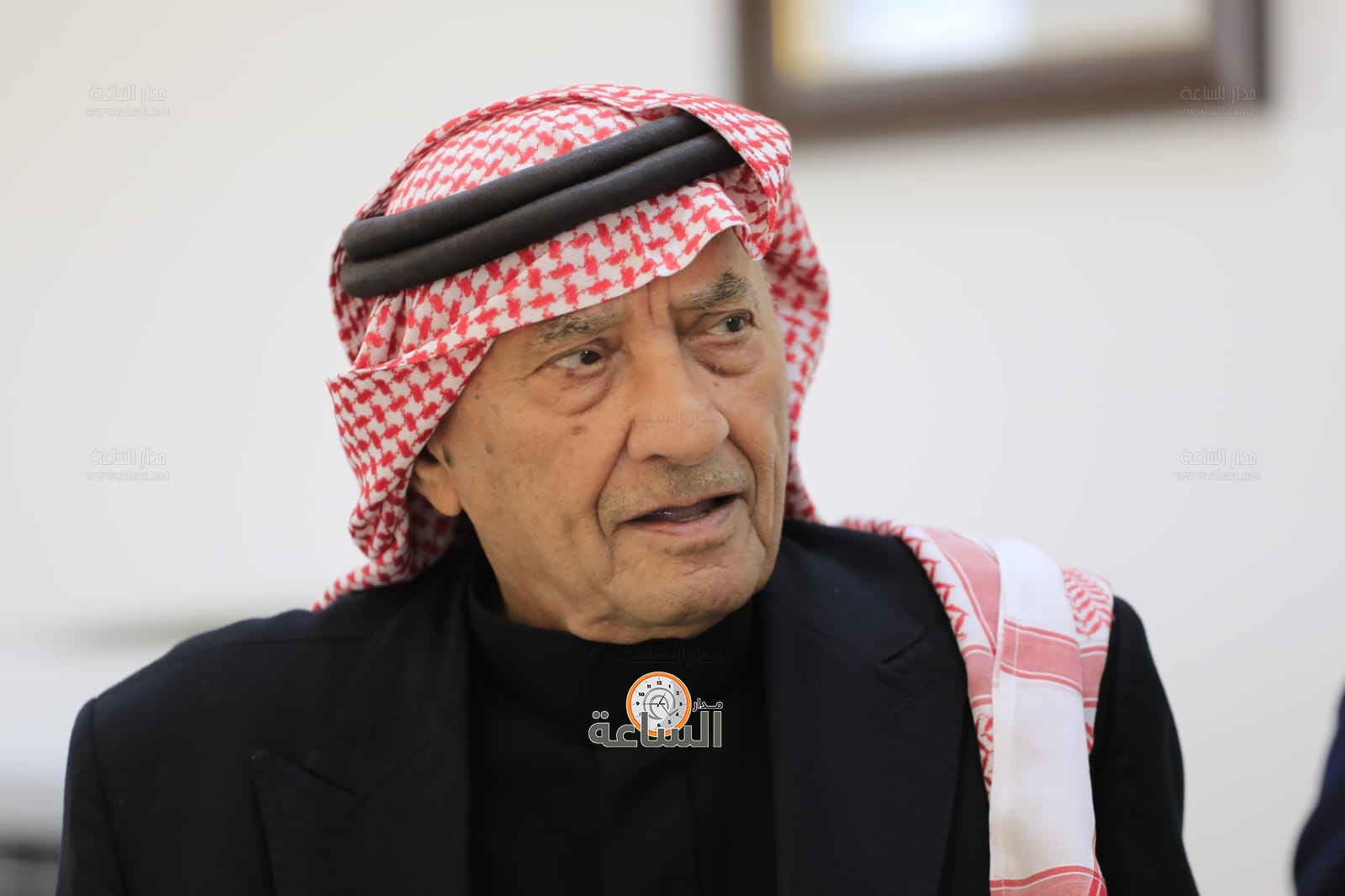 Madar Al-Saa Images 0.15394316856139234