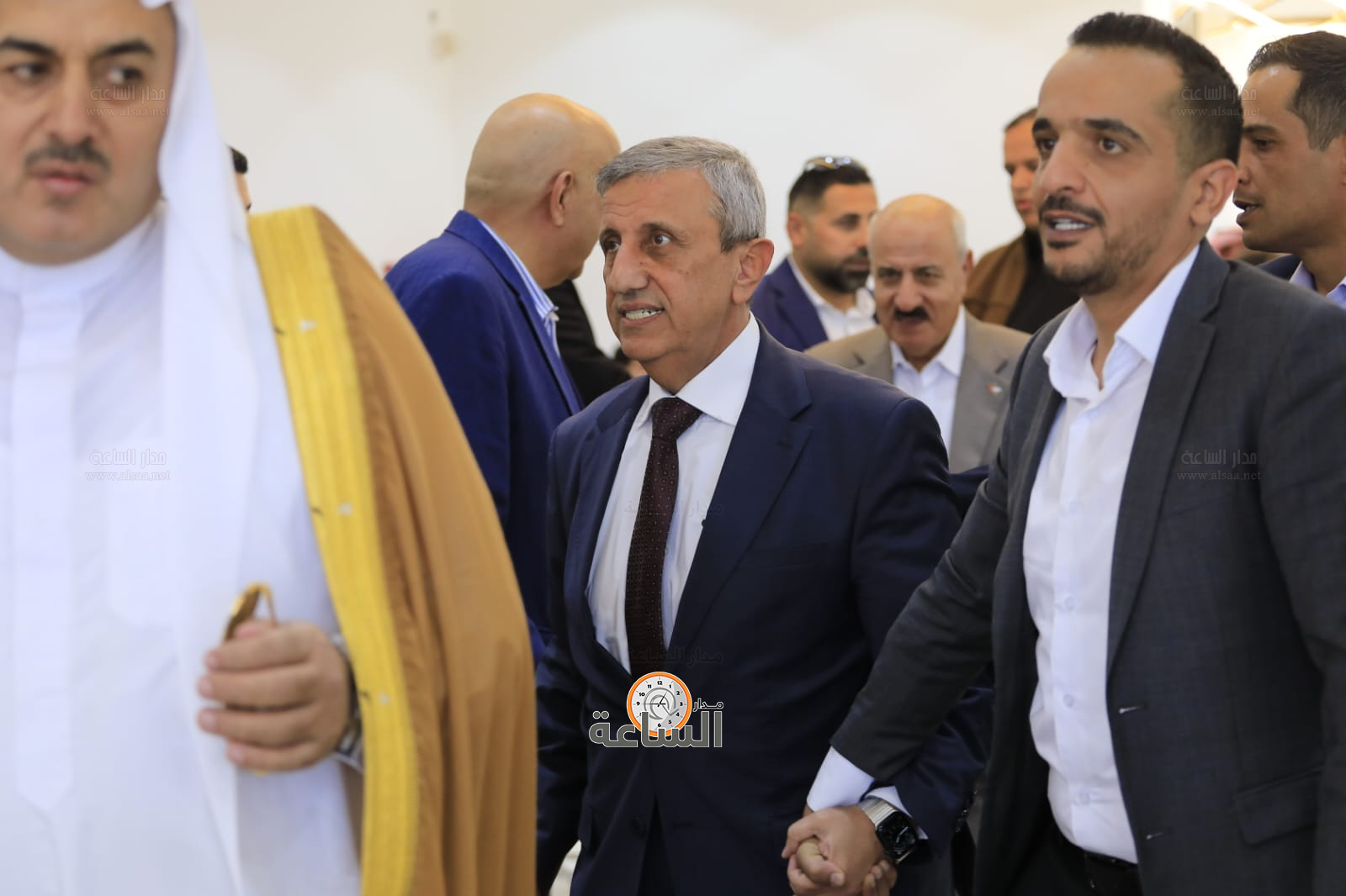 Madar Al-Saa Images 0.6892759214234337