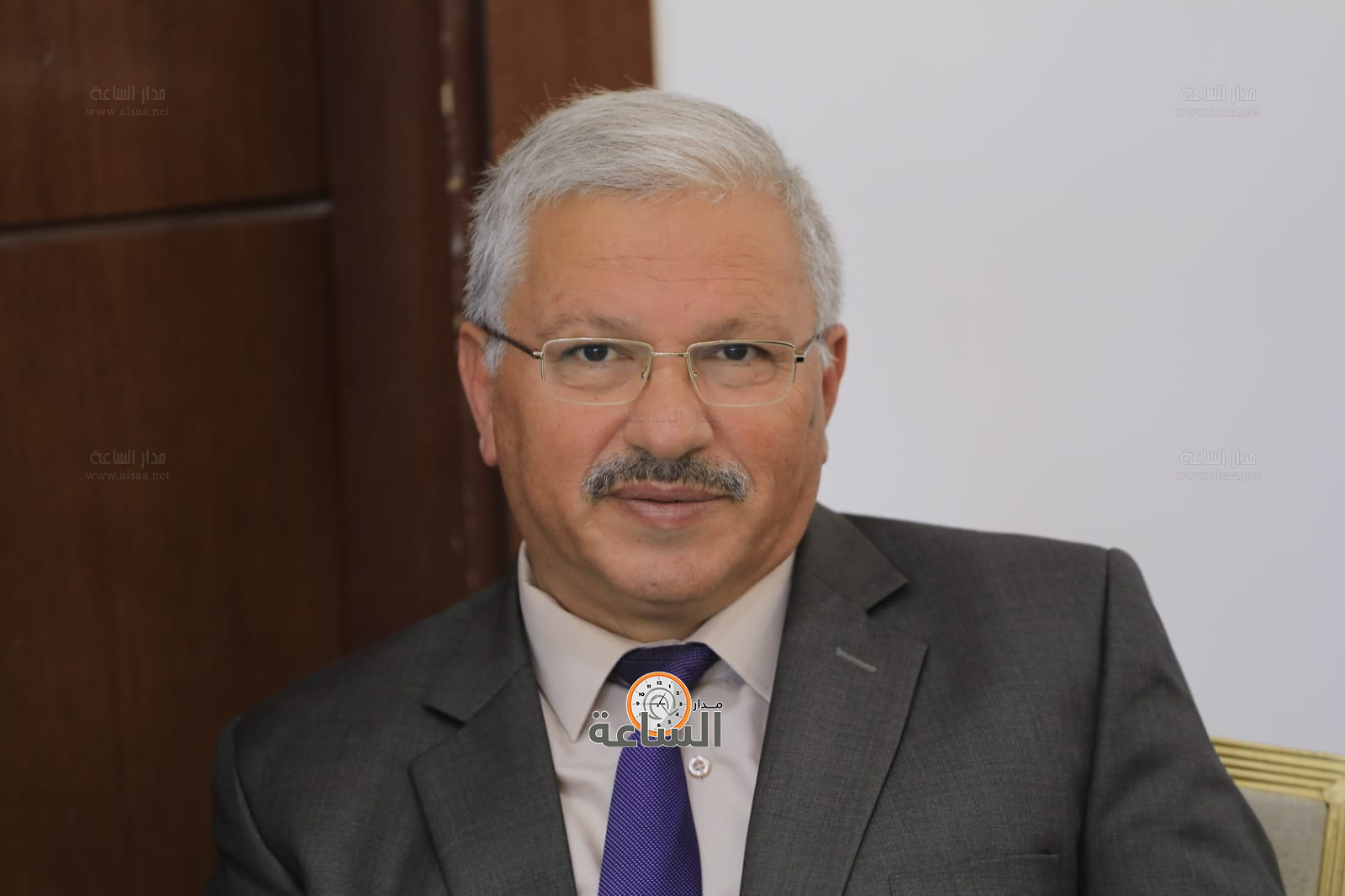 Madar Al-Saa Images 0.39036018131210415