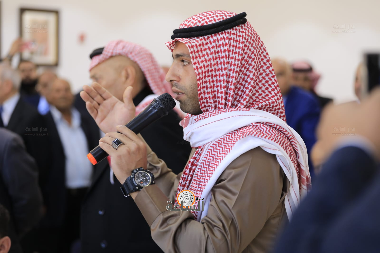 Madar Al-Saa Images 0.15271715535431185