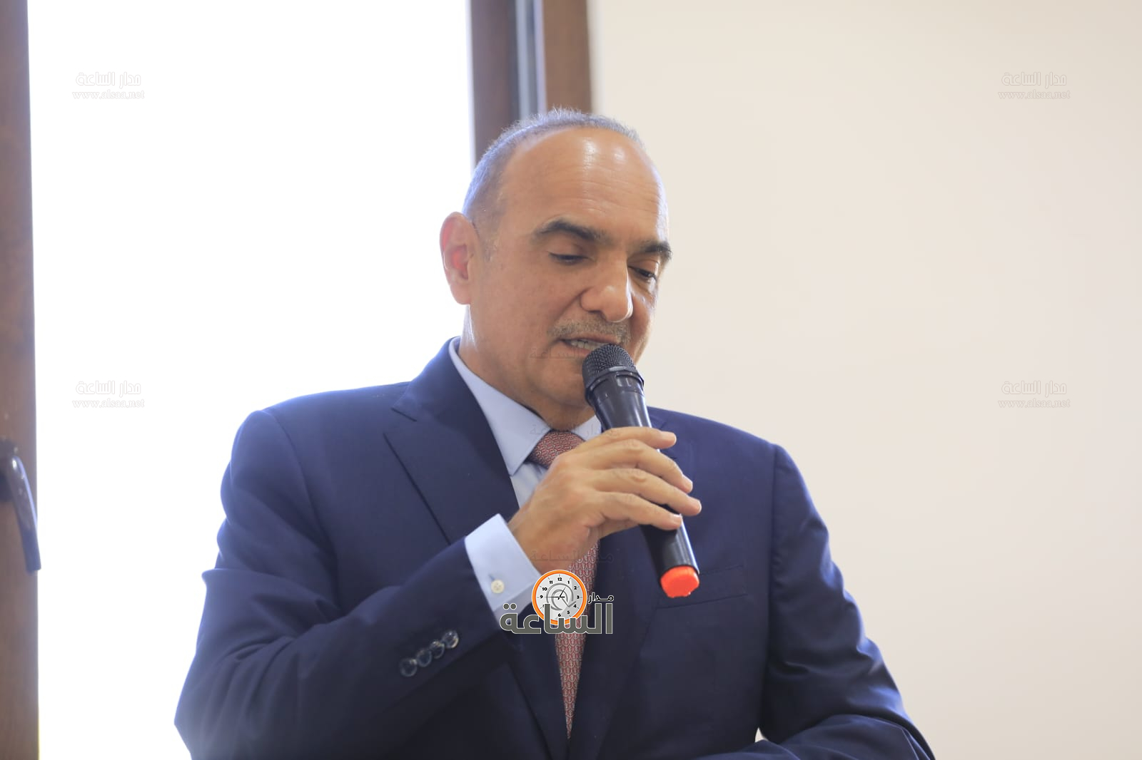 Madar Al-Saa Images 0.42301040820726843