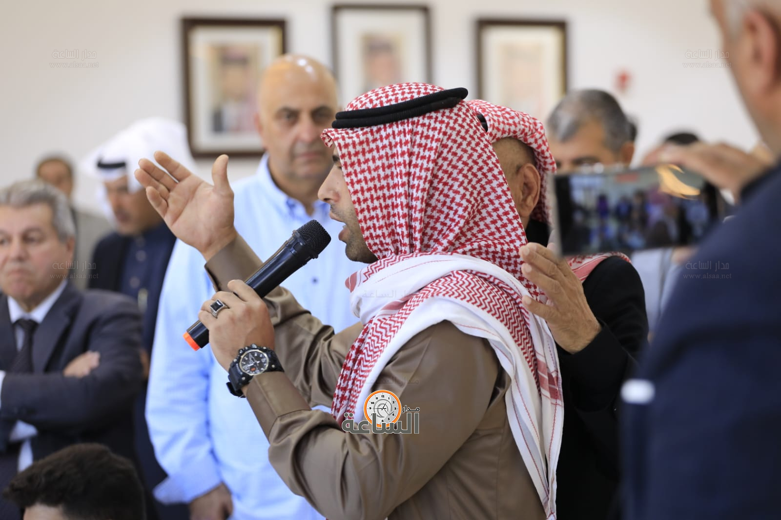 Madar Al-Saa Images 0.4133087343523296