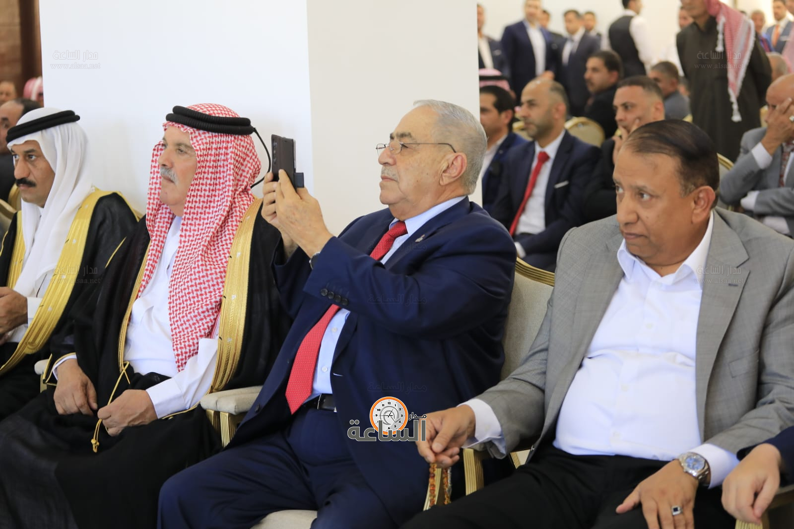 Madar Al-Saa Images 0.05679830475549463