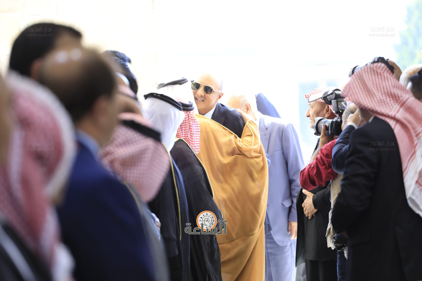 Madar Al-Saa Images 0.976866645325605