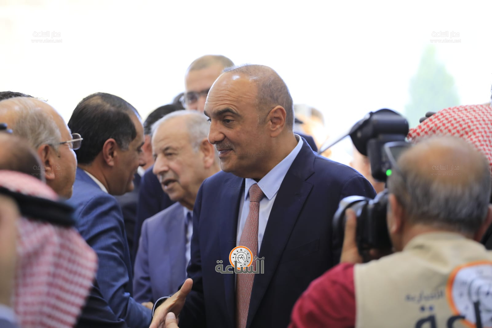 Madar Al-Saa Images 0.12849395810966757