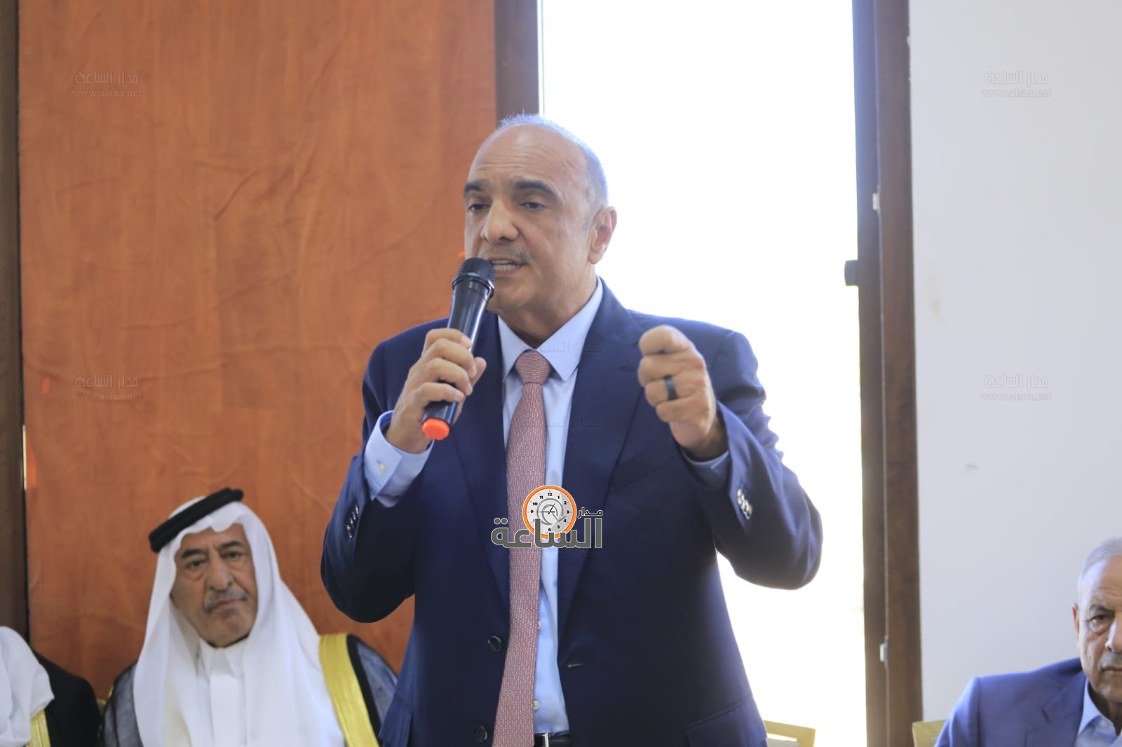 Madar Al-Saa Images 0.5534118825443878