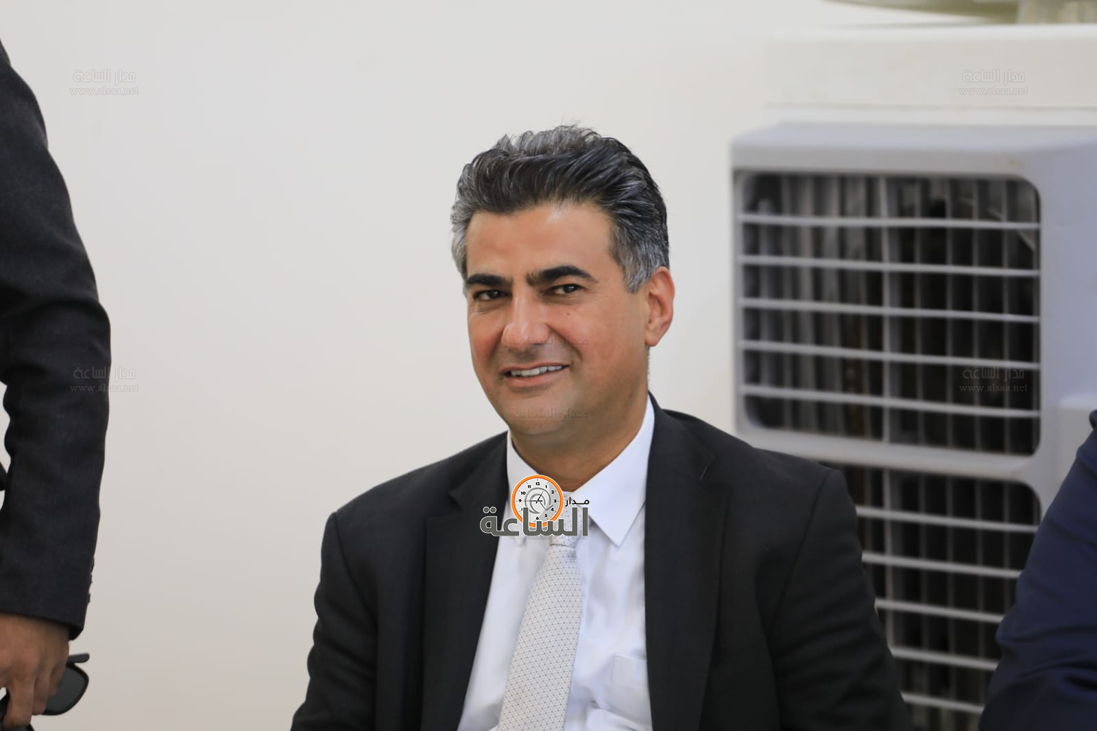 Madar Al-Saa Images 0.4887746835891553