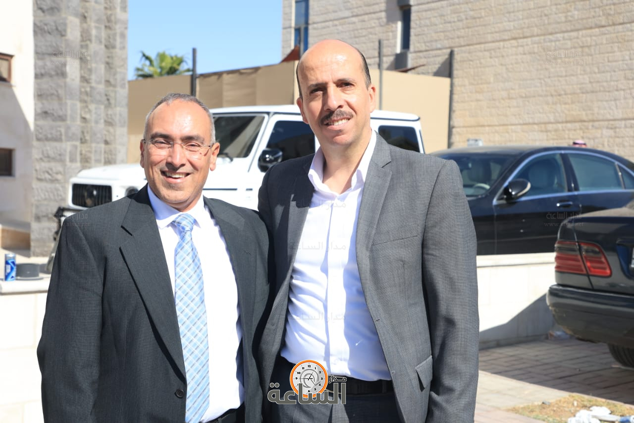 Madar Al-Saa Images 0.24607592878618645