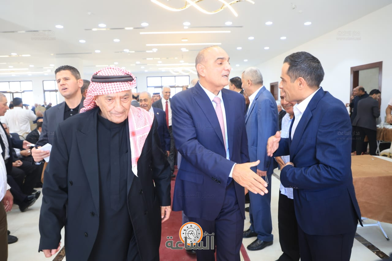 Madar Al-Saa Images 0.754433589130902