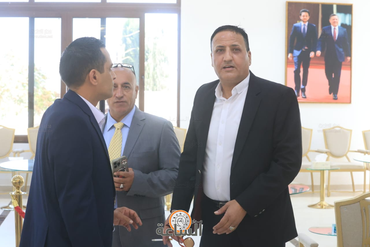 Madar Al-Saa Images 0.1284053941254364