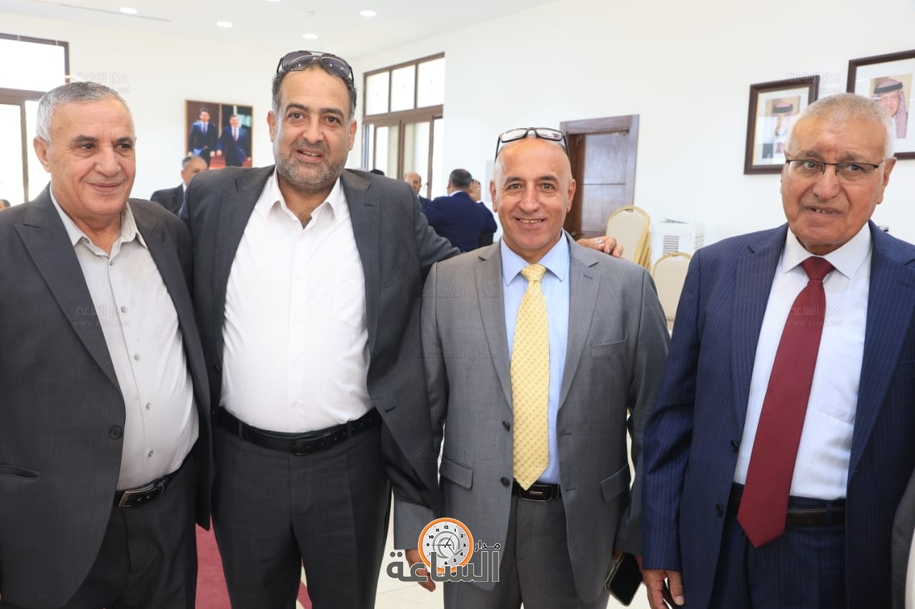 Madar Al-Saa Images 0.11647983466725942