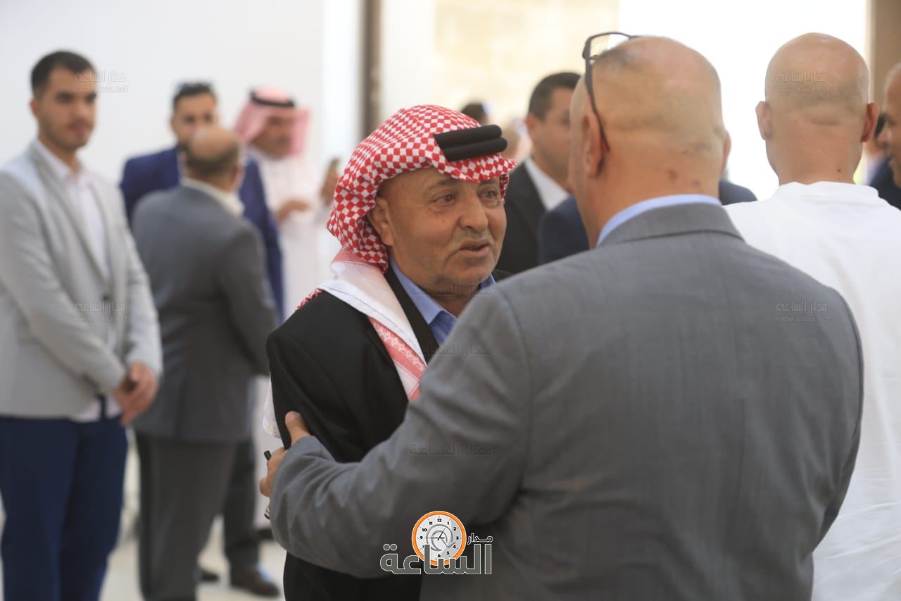 Madar Al-Saa Images 0.8557509633123754