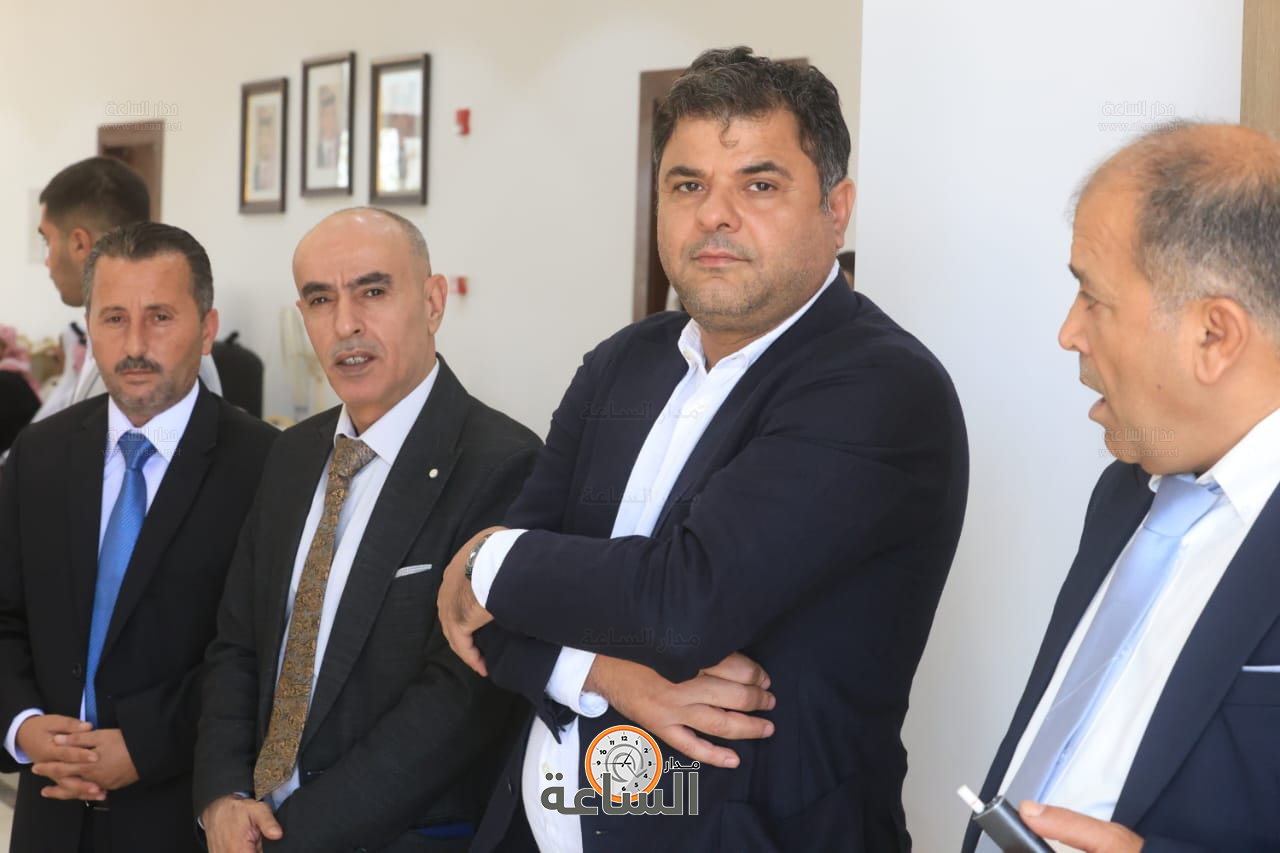 Madar Al-Saa Images 0.14270077306967288