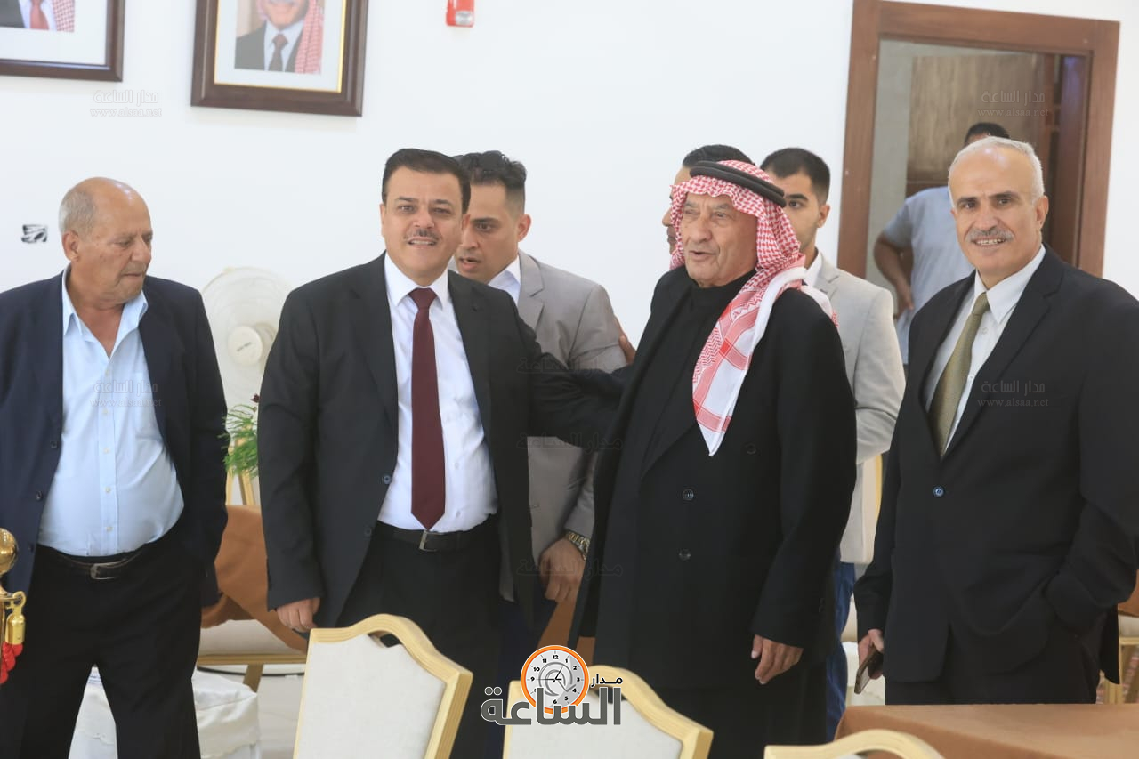 Madar Al-Saa Images 0.976165047293268