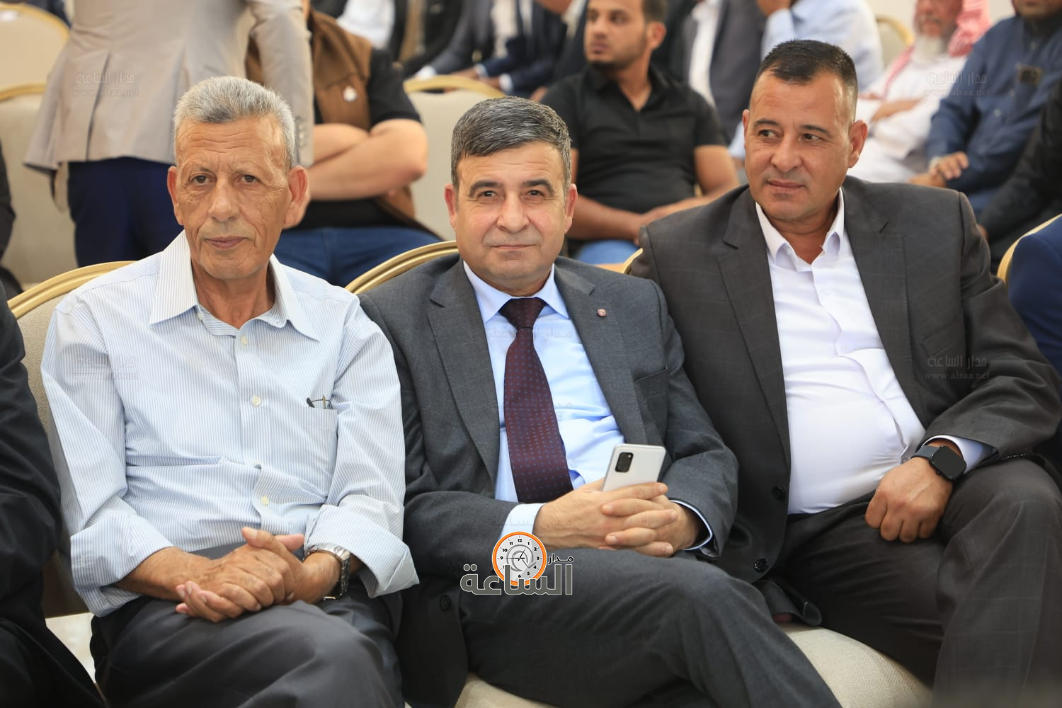 Madar Al-Saa Images 0.8692370359267881