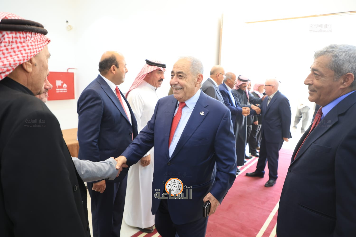 Madar Al-Saa Images 0.028039931435689724