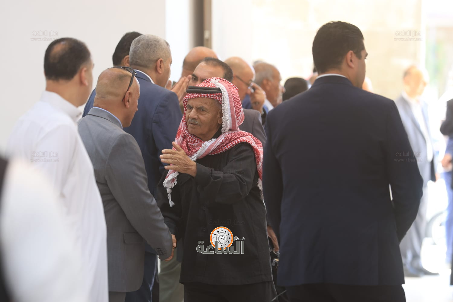 Madar Al-Saa Images 0.05156678711887308