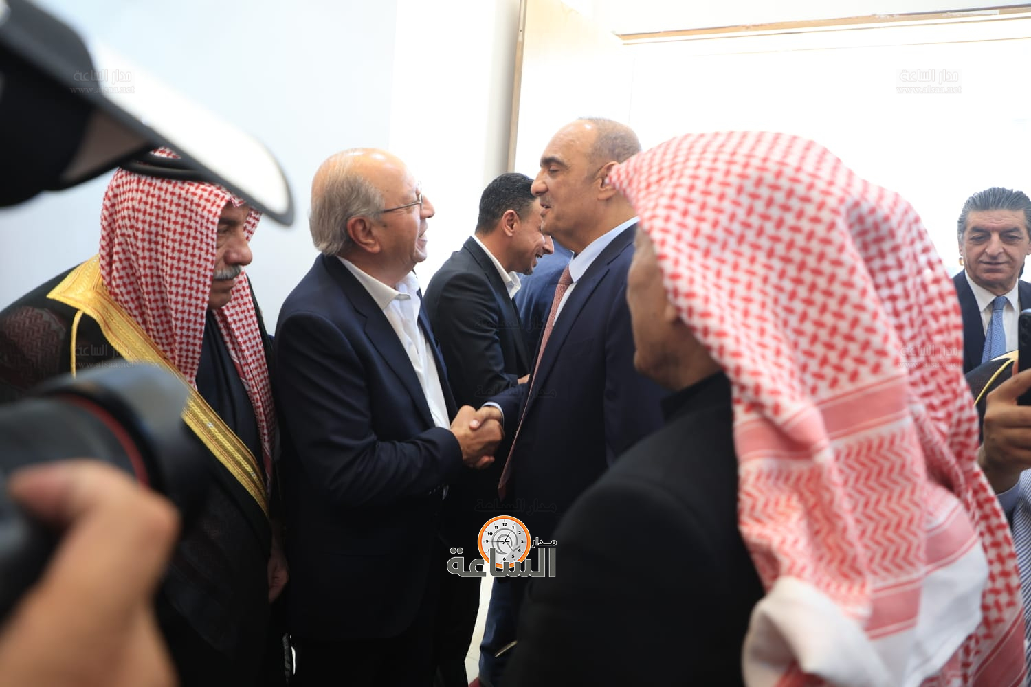 Madar Al-Saa Images 0.4684132970485847