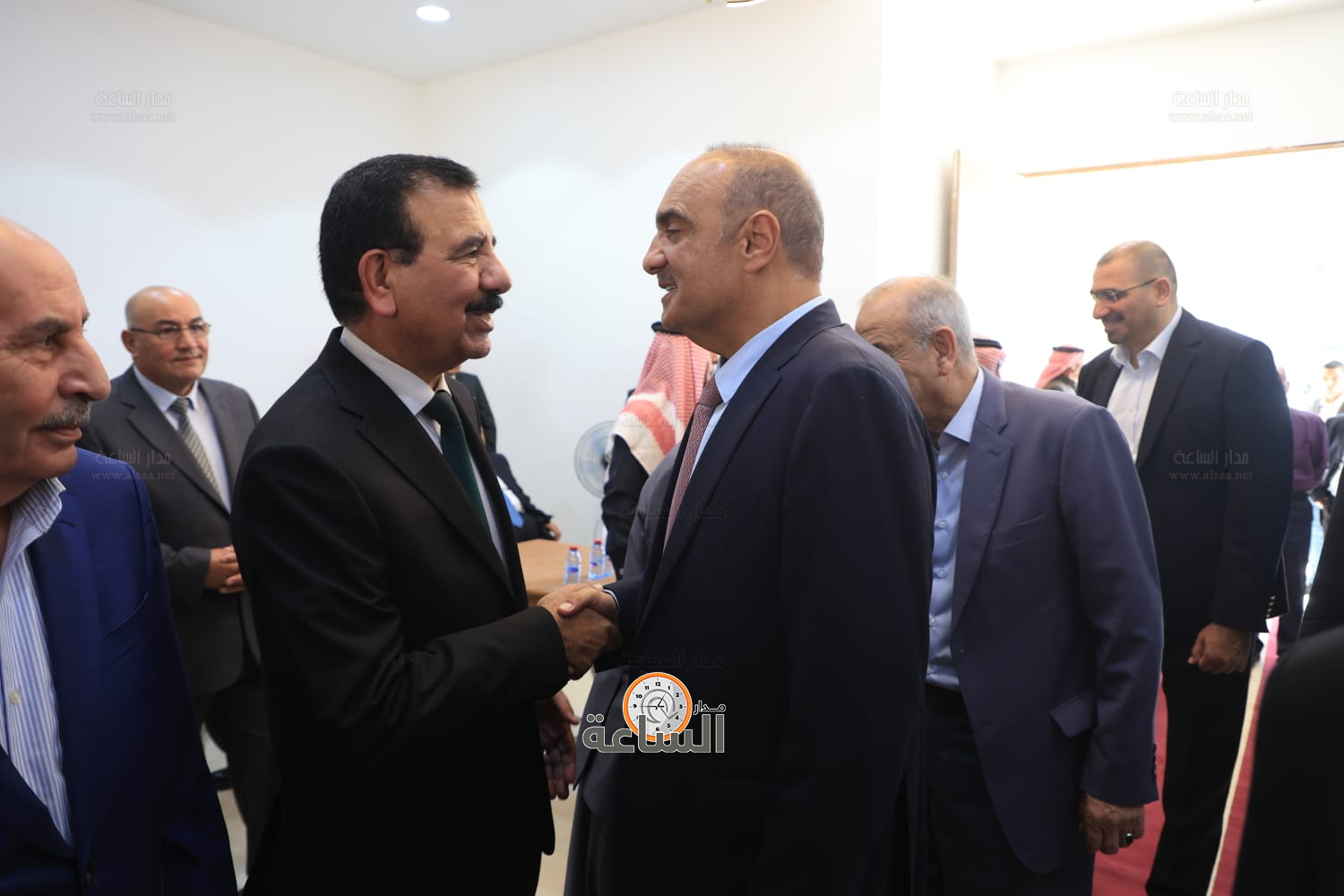 Madar Al-Saa Images 0.5384125977064077