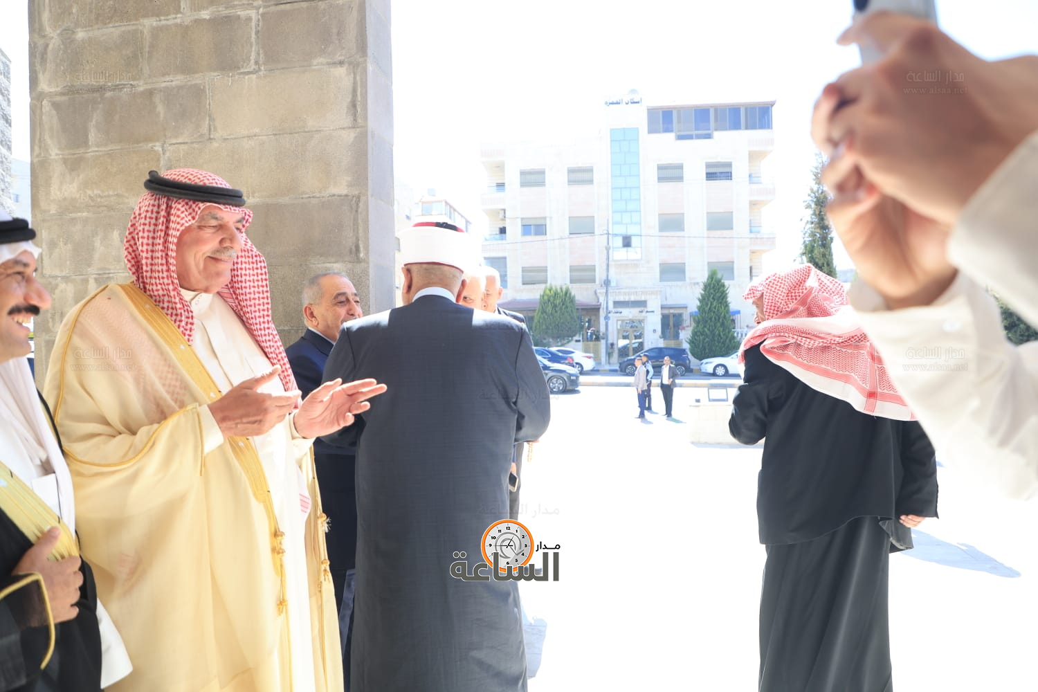 Madar Al-Saa Images 0.17935496991957978