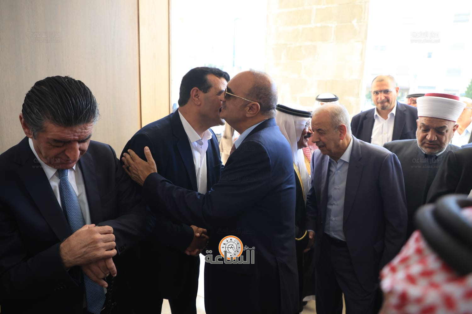 Madar Al-Saa Images 0.6237540461508204