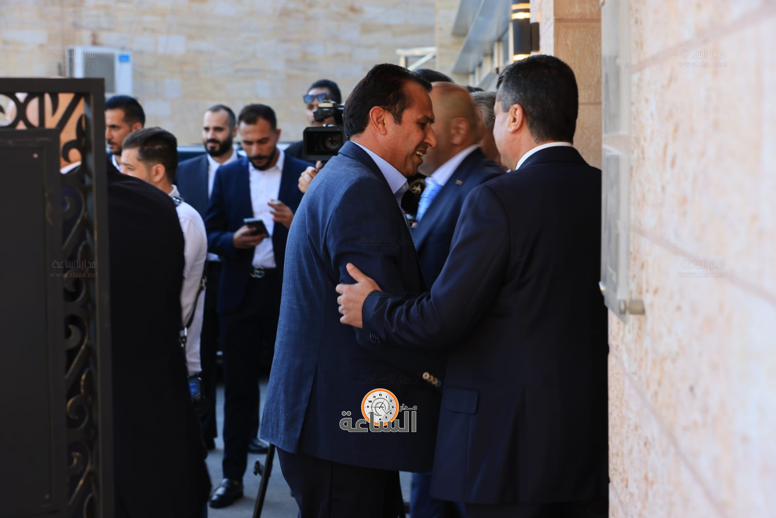 Madar Al-Saa Images 0.09862949361781459