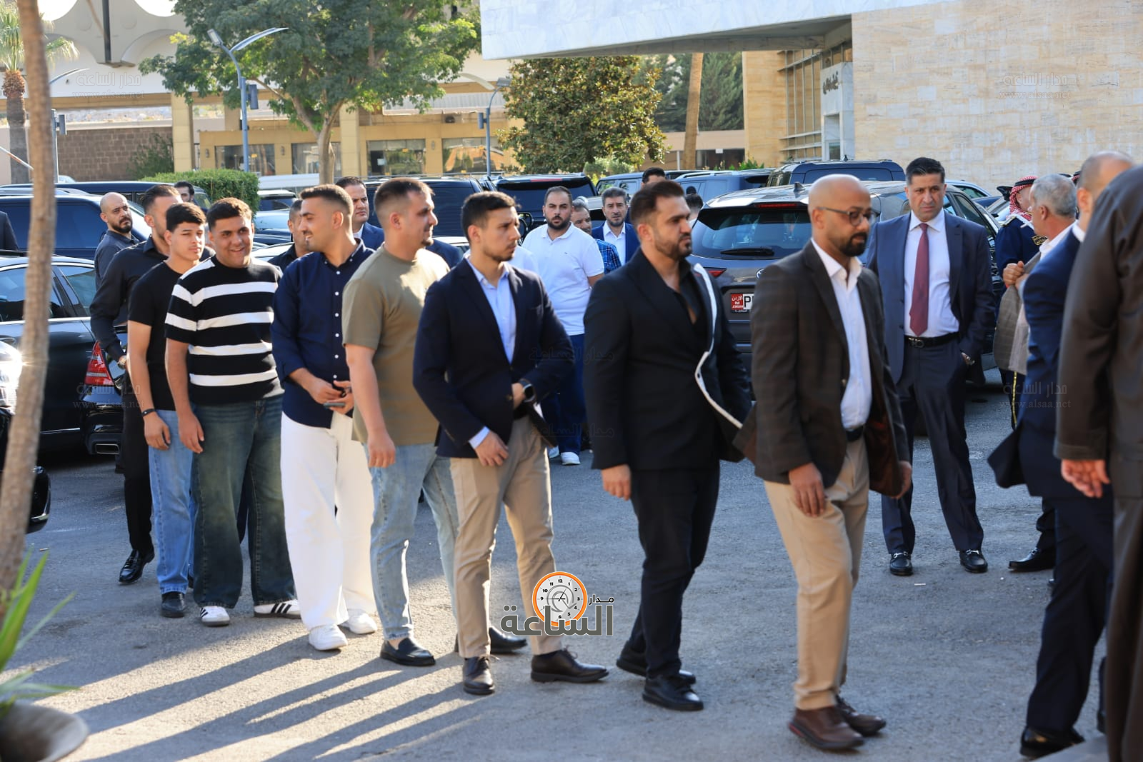 Madar Al-Saa Images 0.7914236549175088