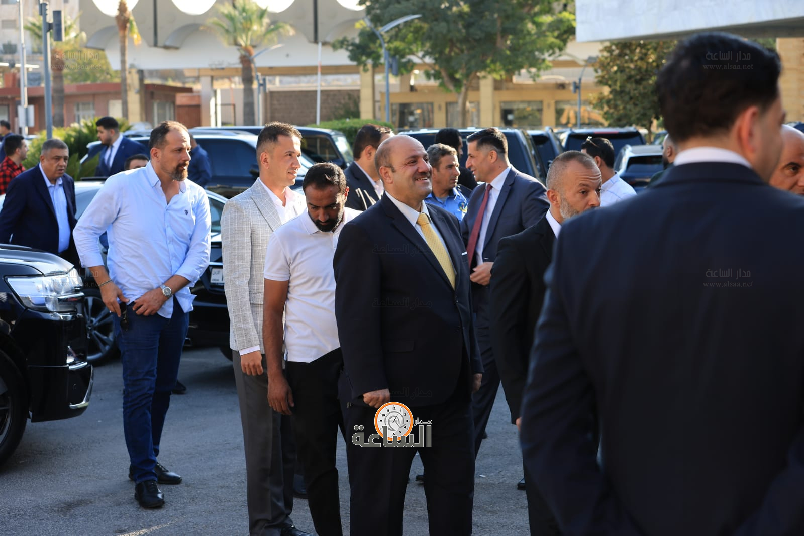 Madar Al-Saa Images 0.9588563207429269