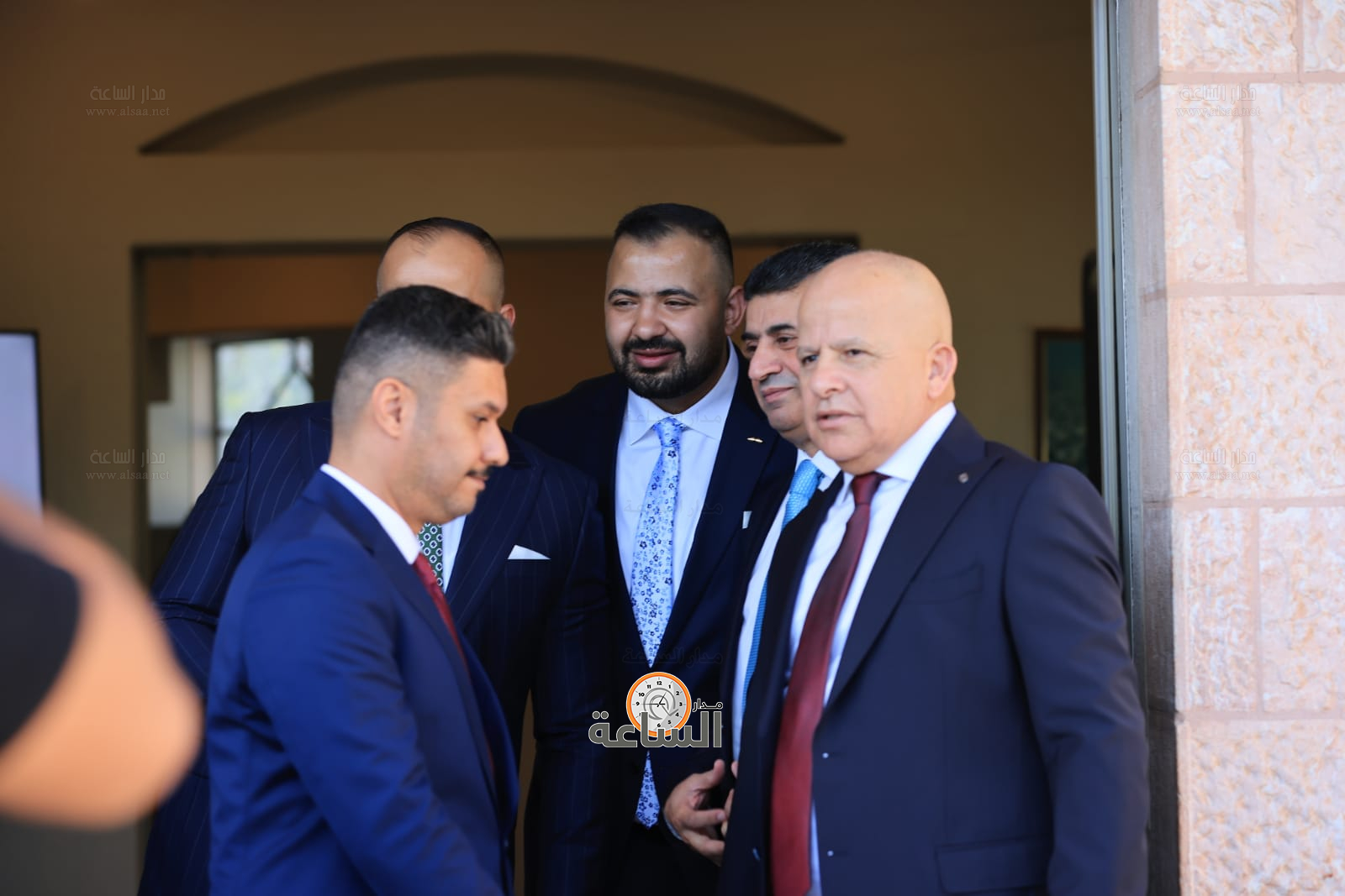 Madar Al-Saa Images 0.5575970599924287