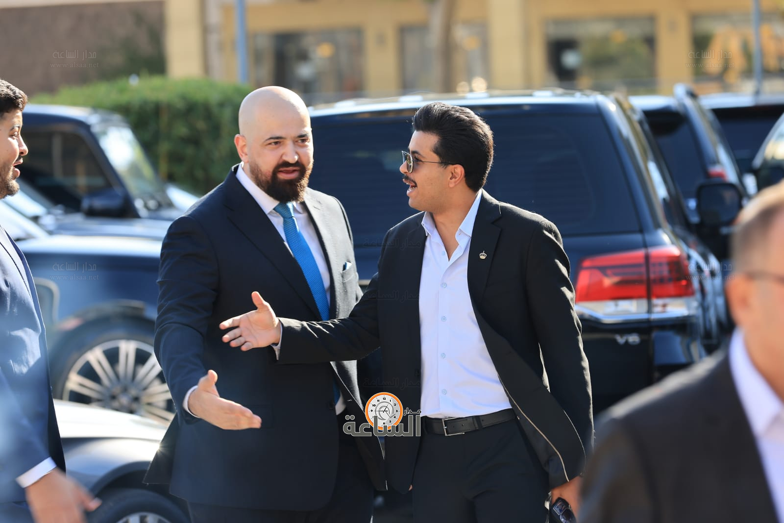 Madar Al-Saa Images 0.8622576396873189