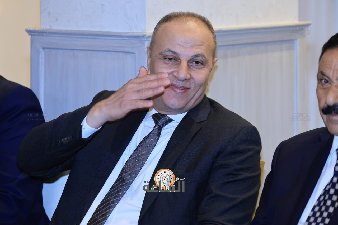 Madar Al-Saa Images 0.48865335024496404