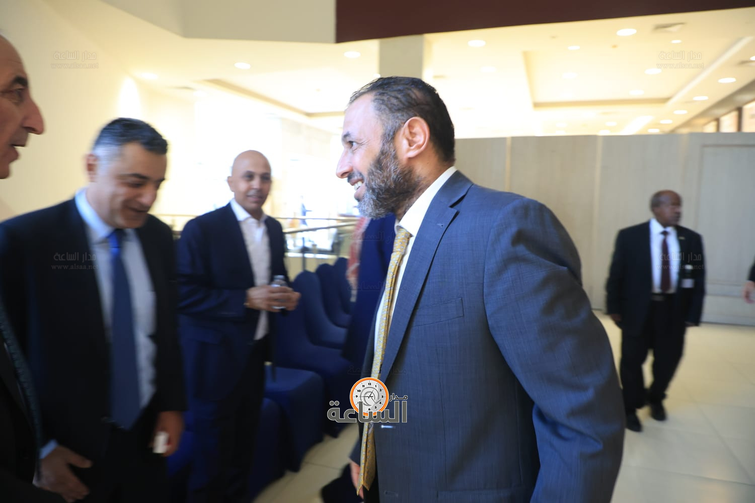 Madar Al-Saa Images 0.34028083187930946