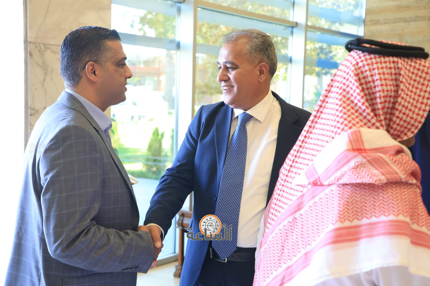 Madar Al-Saa Images 0.1958412252080225