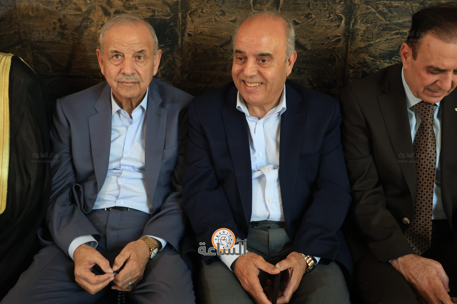 Madar Al-Saa Images 0.42198565425038037