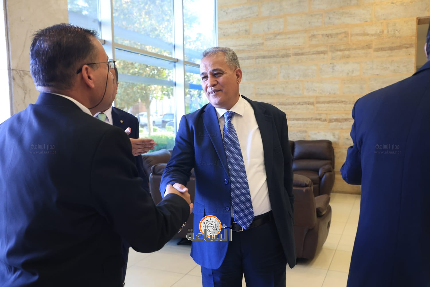 Madar Al-Saa Images 0.6384798286776879