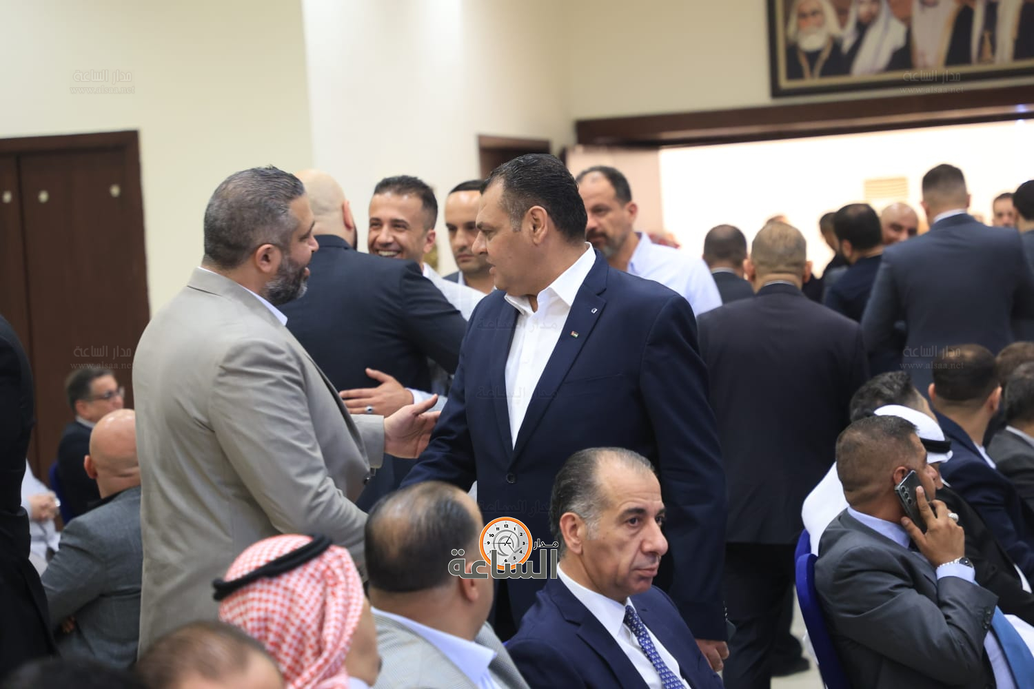 Madar Al-Saa Images 0.9800774954513352