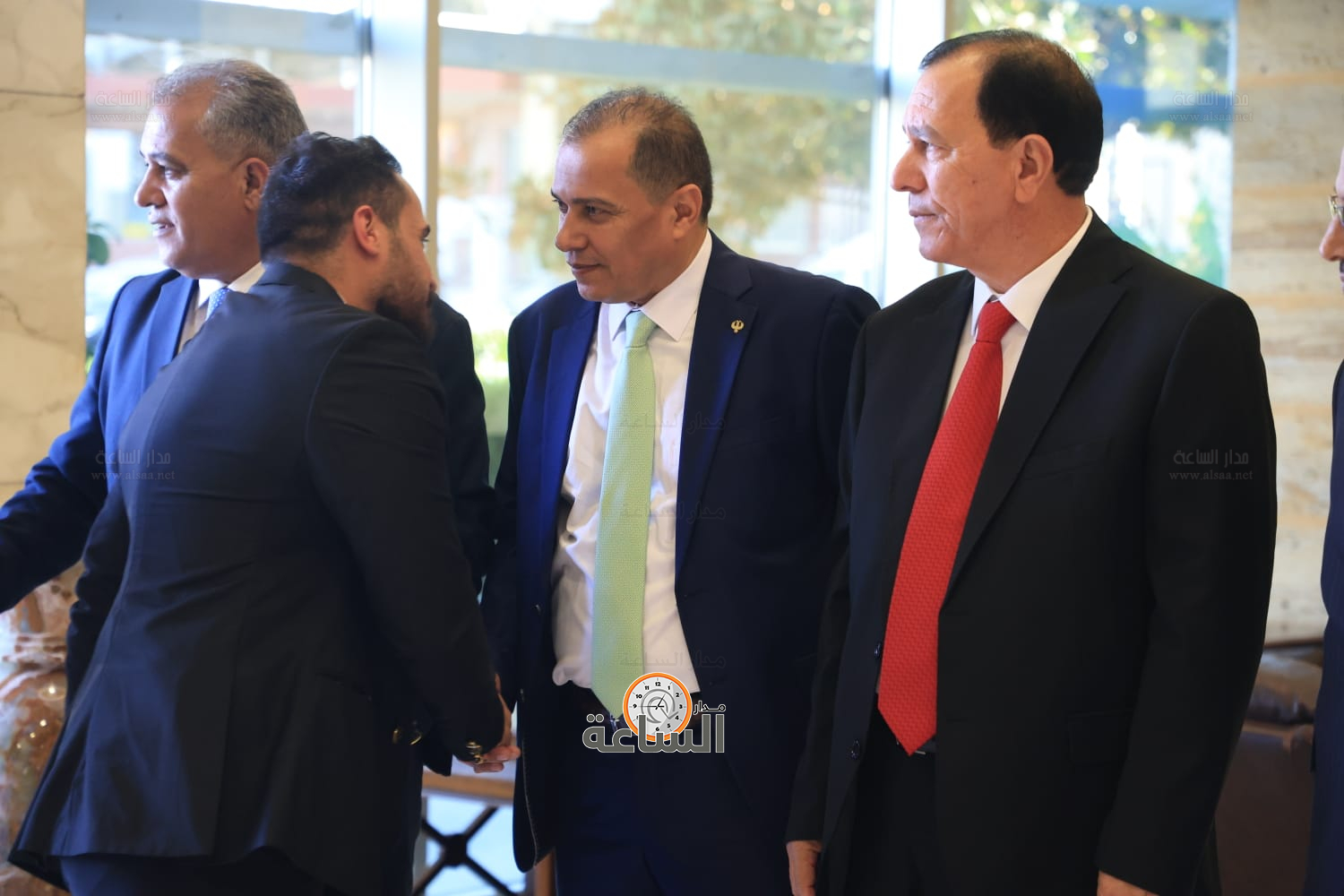 Madar Al-Saa Images 0.12294360067967824