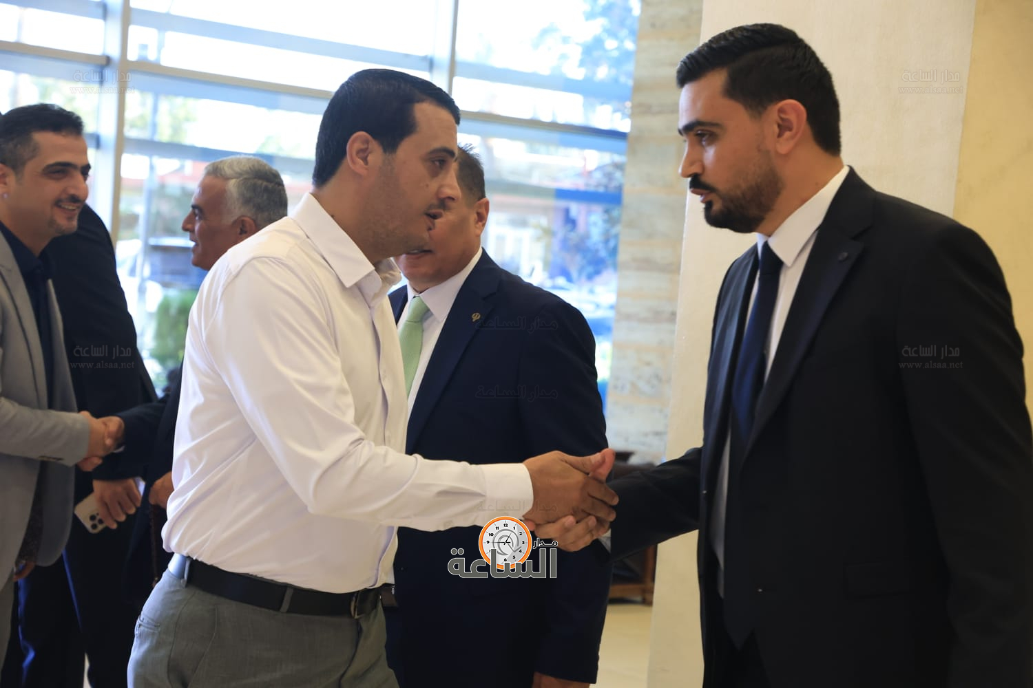 Madar Al-Saa Images 0.8759695701820285