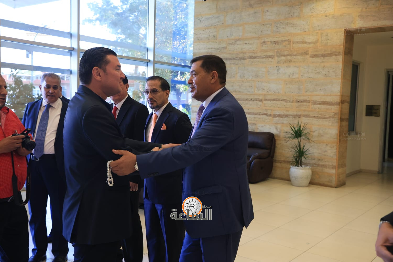 Madar Al-Saa Images 0.8623444694276412