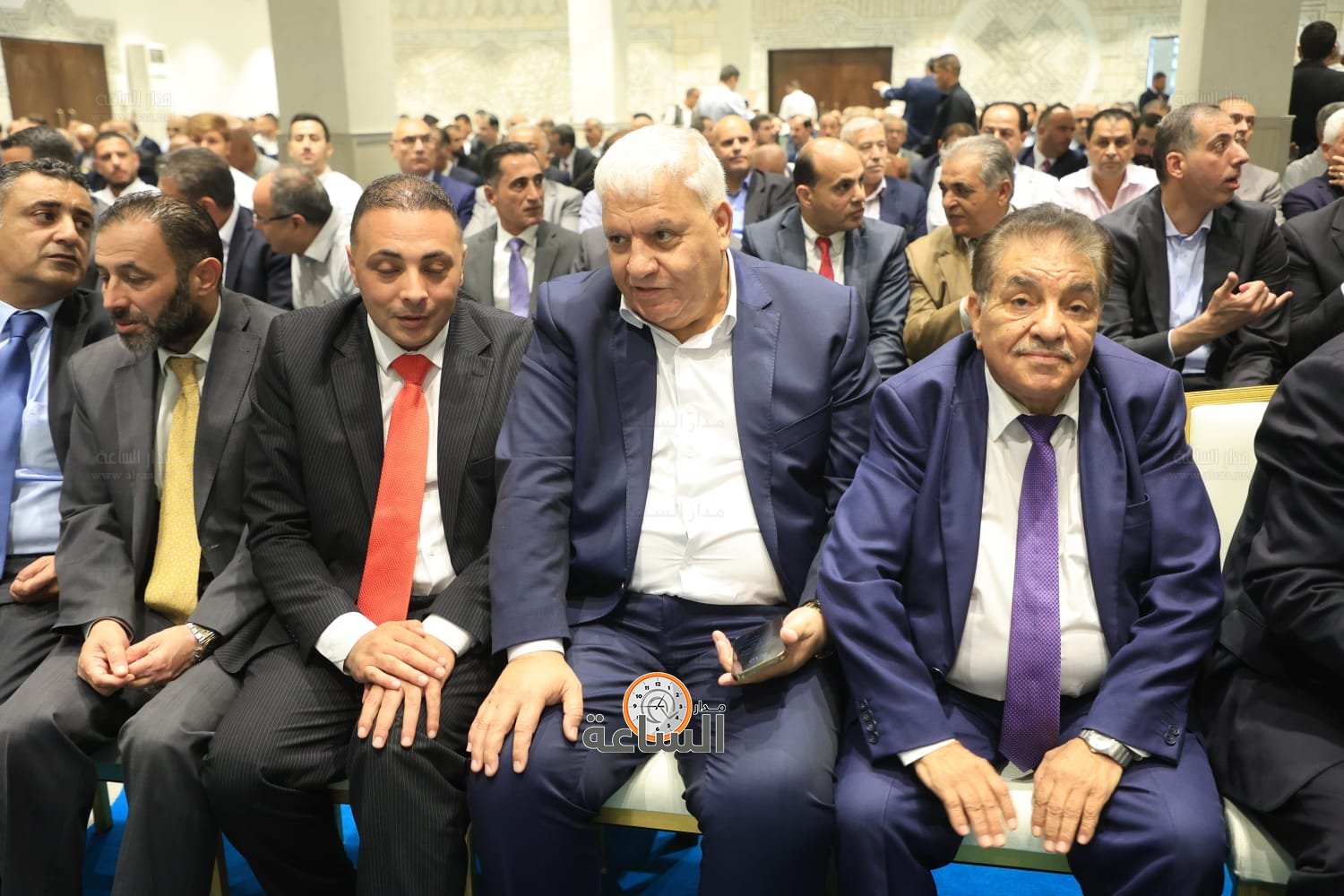 Madar Al-Saa Images 0.3182428635998529