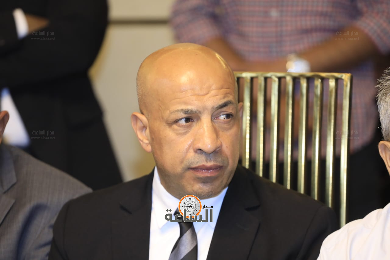 Madar Al-Saa Images 0.7826037369930348